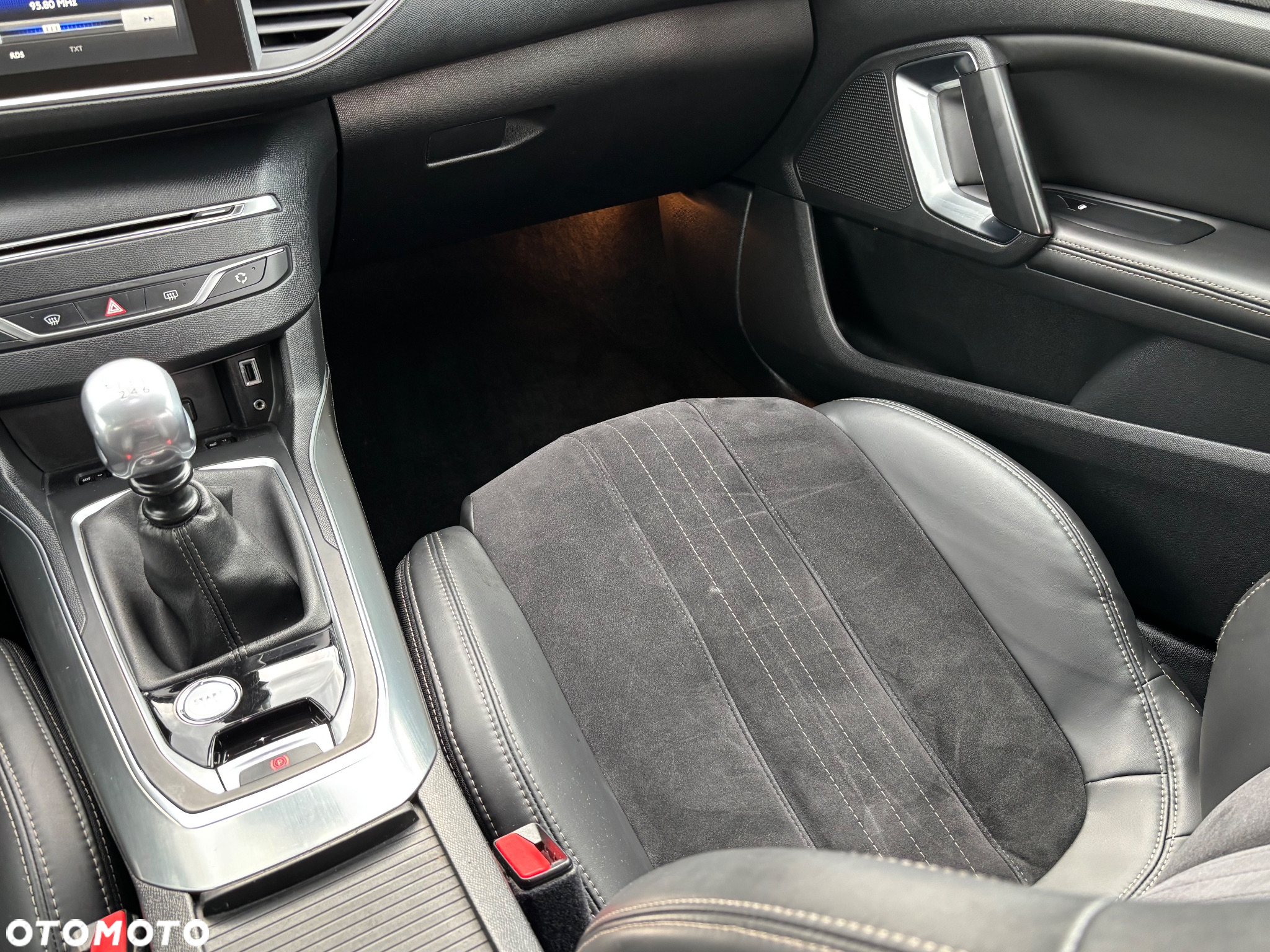 Peugeot 308 BlueHDi FAP 150 Stop&Start GT-Line Edition - 31