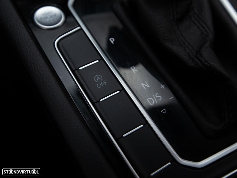 VW Passat Variant 1.5 TSI OPF DSG Business - 19