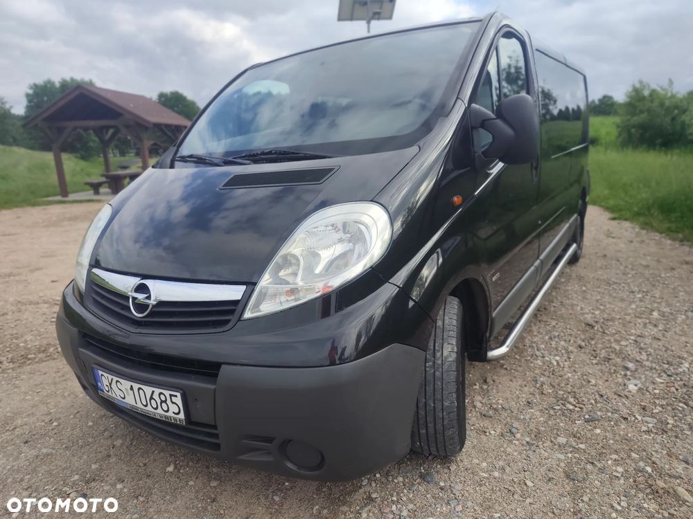 Opel Vivaro - 8
