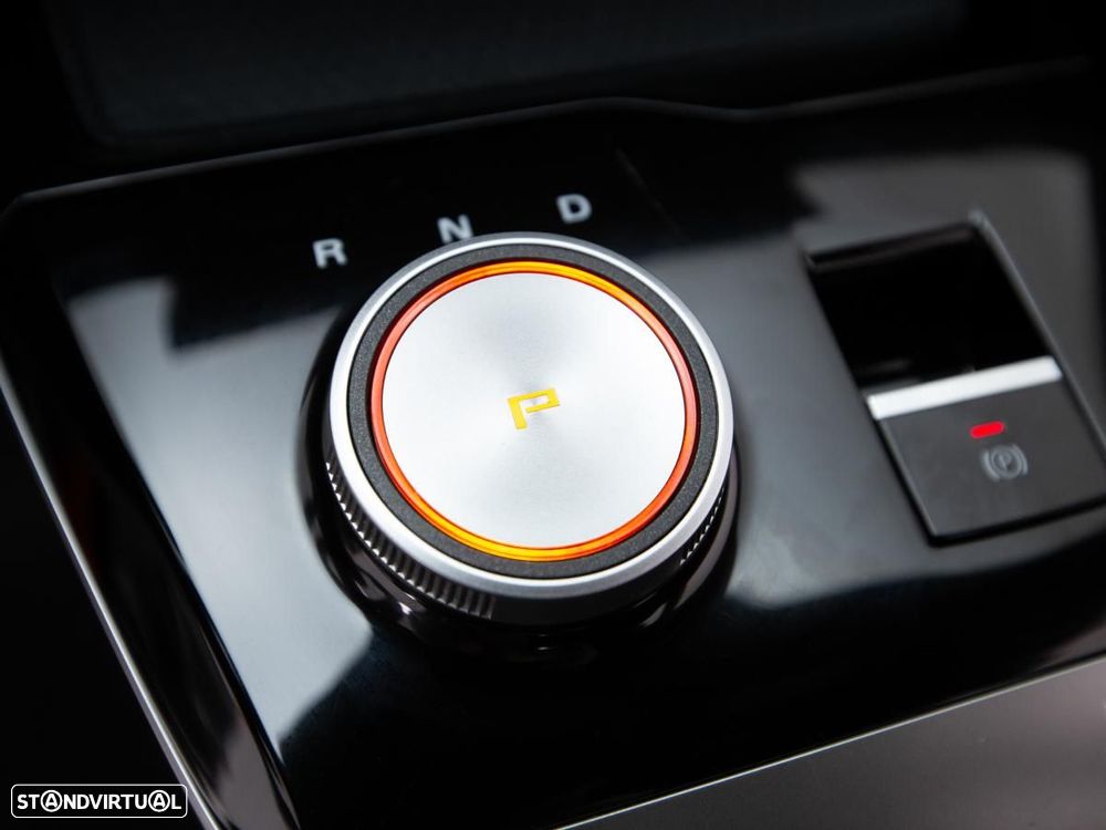 MG MG4 64 kWh Luxury - 21