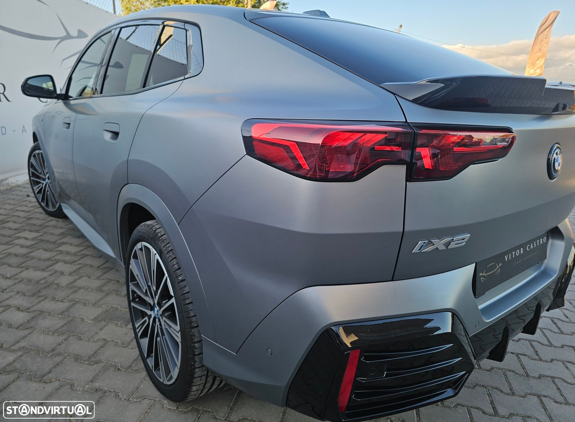 BMW iX2 eDrive20 Pack Desportivo M Pro - 13