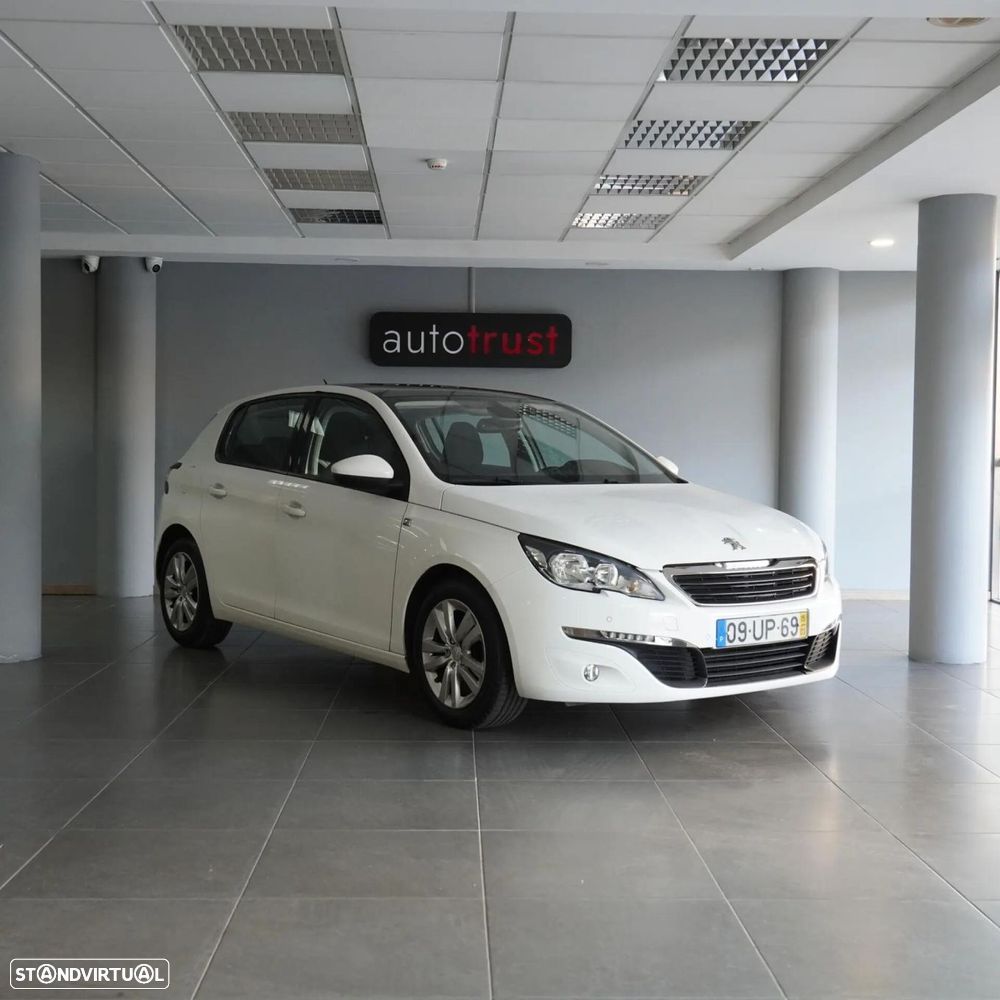 Peugeot 308 - 1