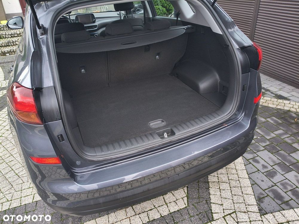 Hyundai Tucson 1.6 GDi 2WD Select - 33