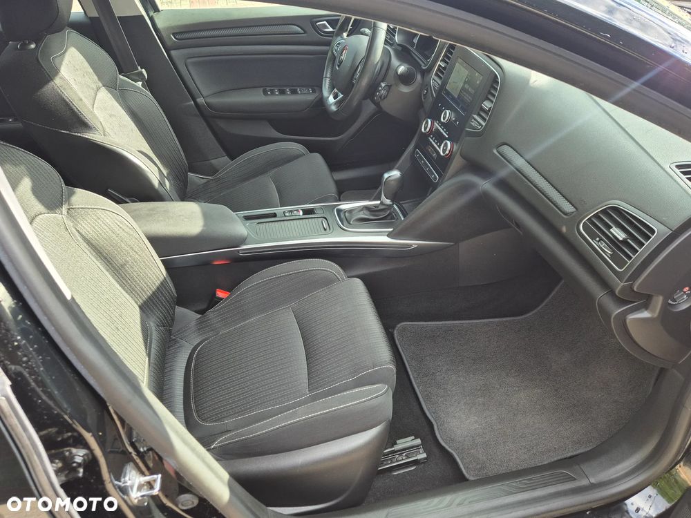 Renault Megane ENERGY TCe 130 EDC BUSINESS - 8