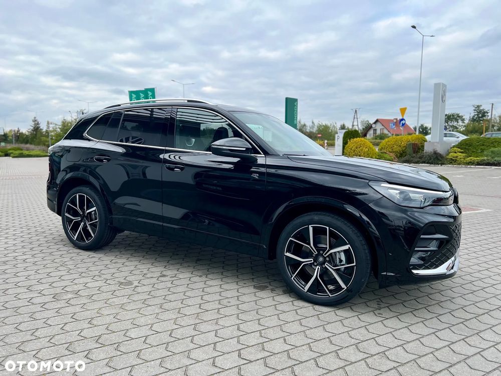 Volkswagen Tiguan 2.0 TDI R-Line Plus DSG - 6