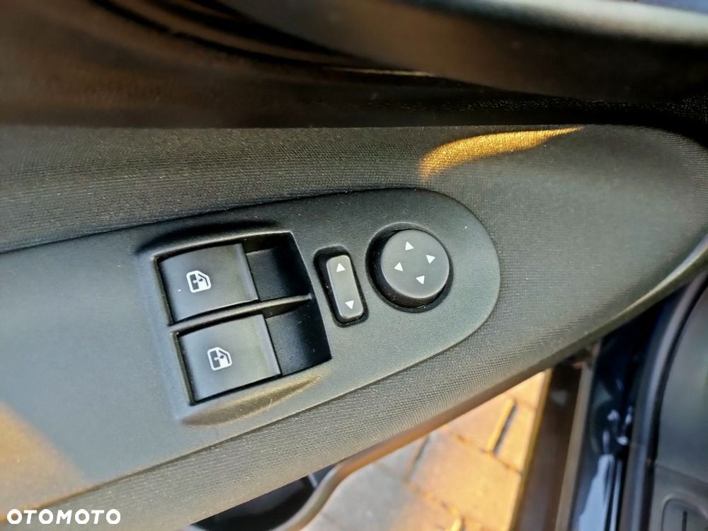 Fiat Punto 2012 - 11