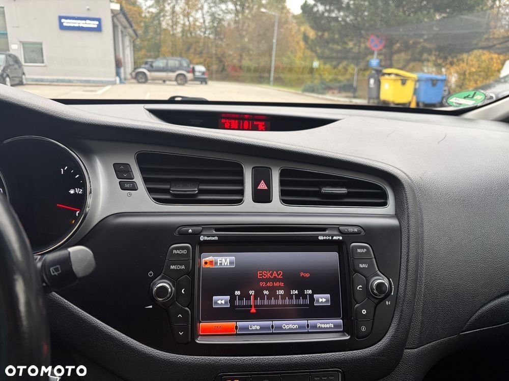 Kia Ceed 1.6 GDI Dream-Team Edition - 17