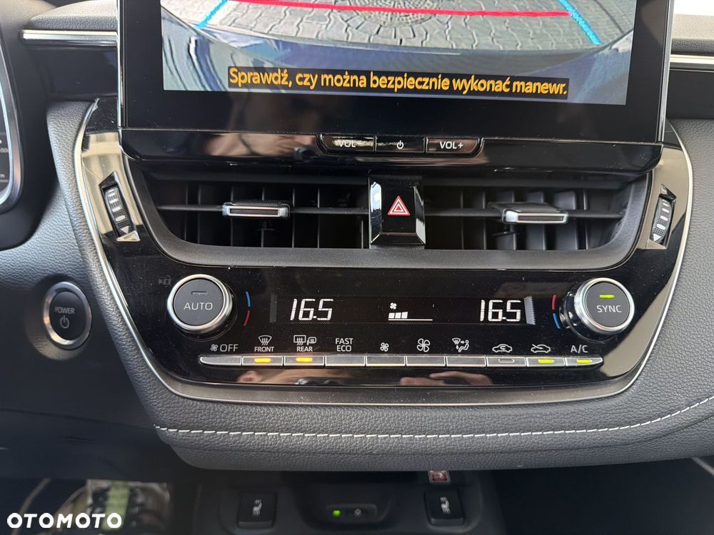 Toyota Corolla 1.8 Hybrid Style - 18