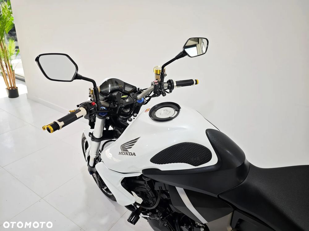 Honda CB - 18