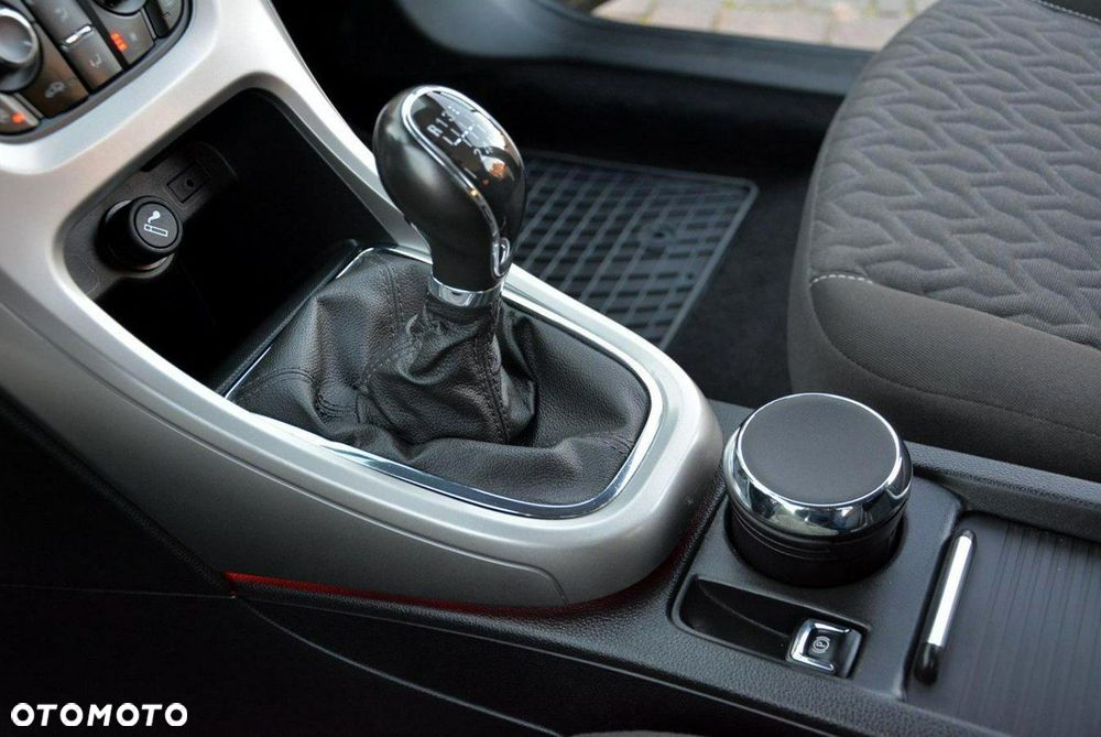 Opel Astra 1.4 Turbo Active - 31