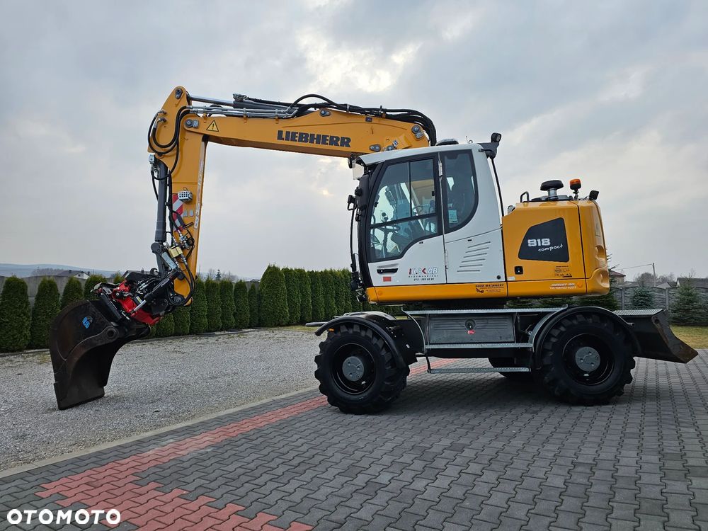 Liebherr A 918 Compact - 2