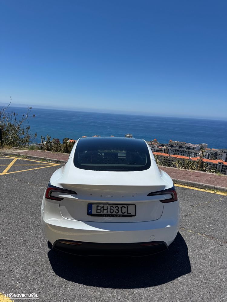 Tesla Model 3 Tração Traseira - 4