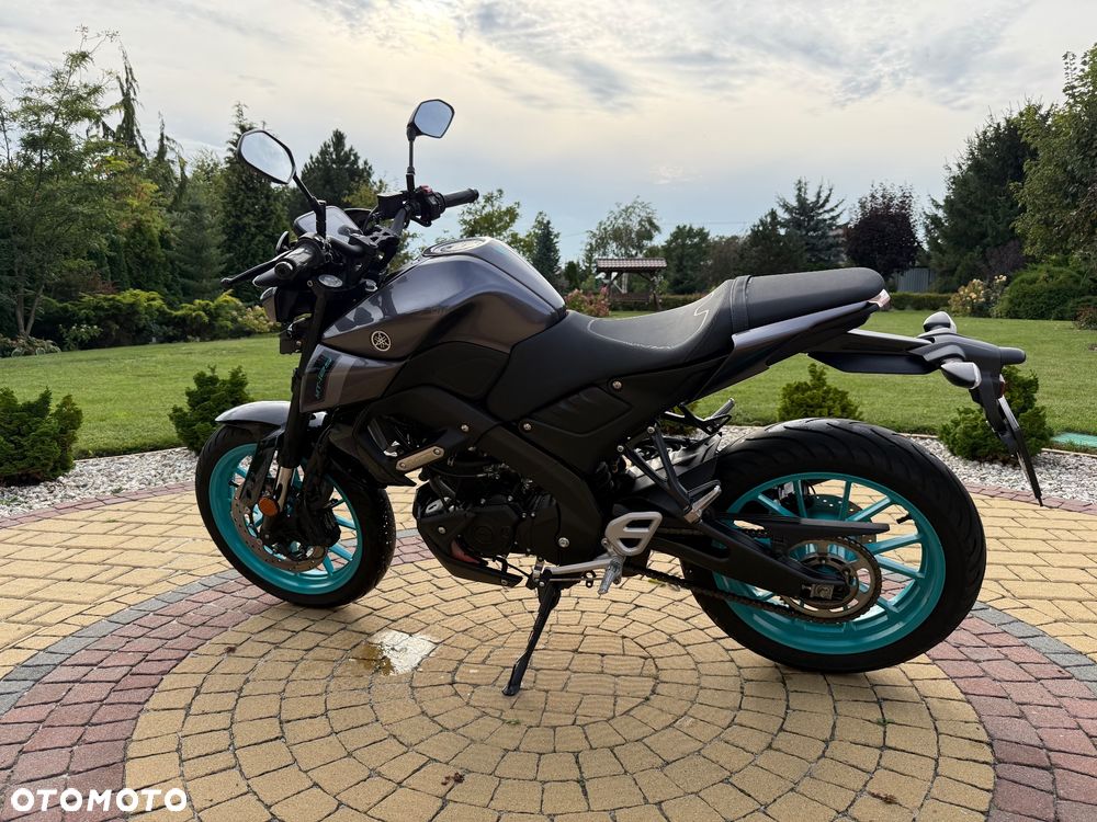 Yamaha MT - 7