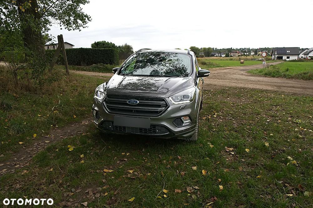 Ford Kuga 2.0 TDCi AWD ST-Line - 11