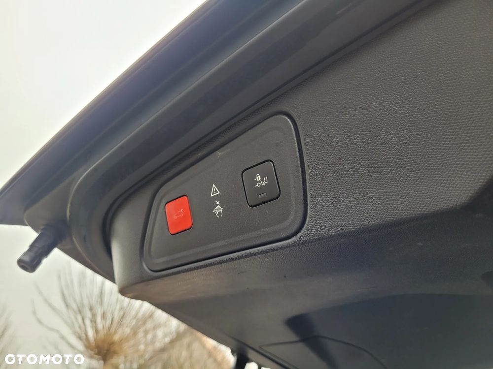 Peugeot 3008 BlueHDi 180 Stop & Start EAT8 GT - 21