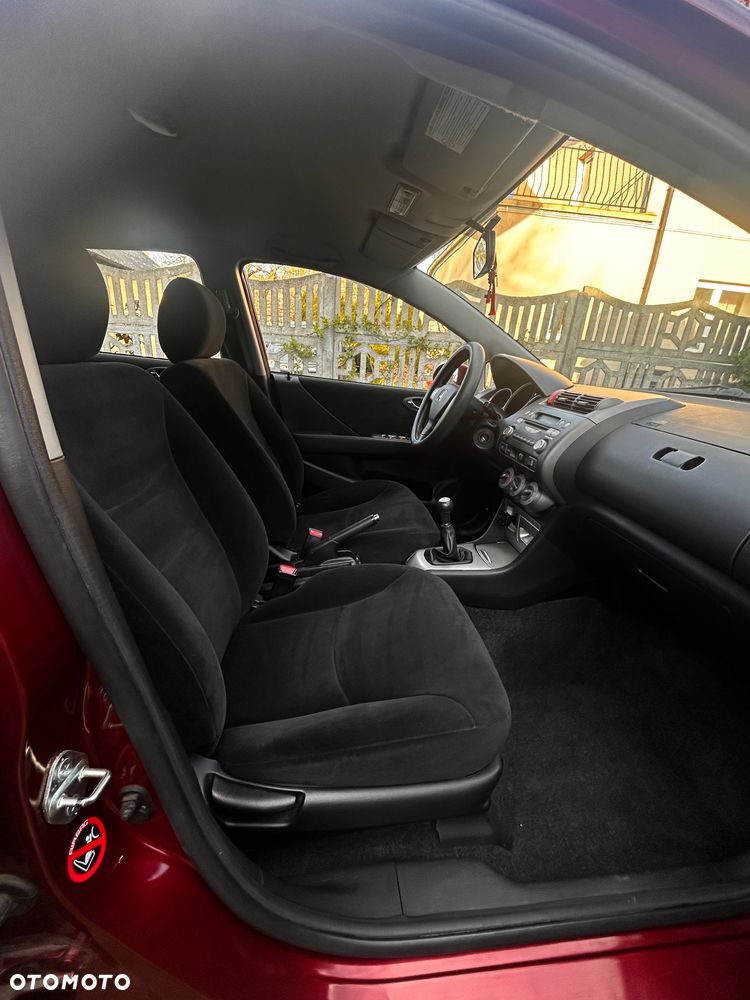 Honda City 1.4 Comfort - 17