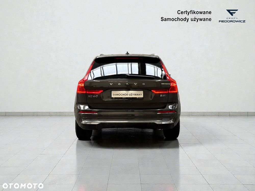 Volvo XC 60 B4 D AWD Inscription - 8