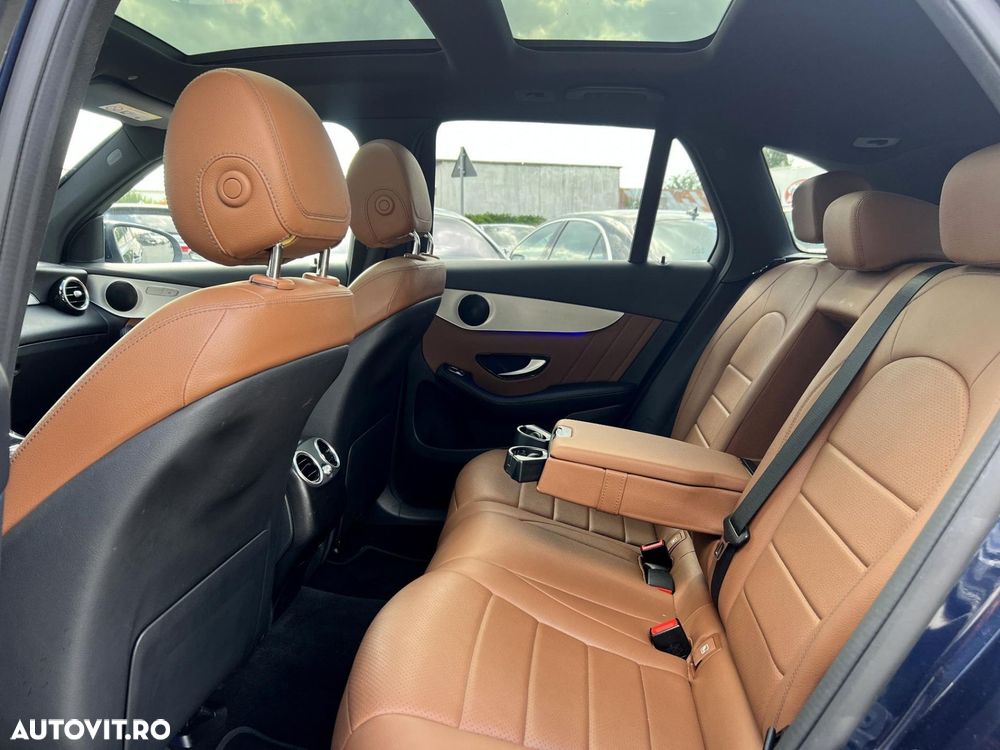Mercedes-Benz GLC - 39