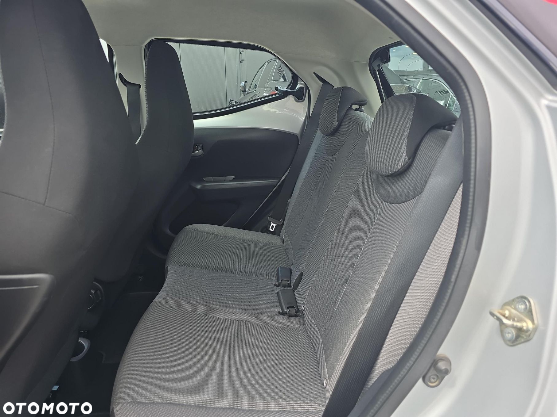 Toyota Aygo - 14