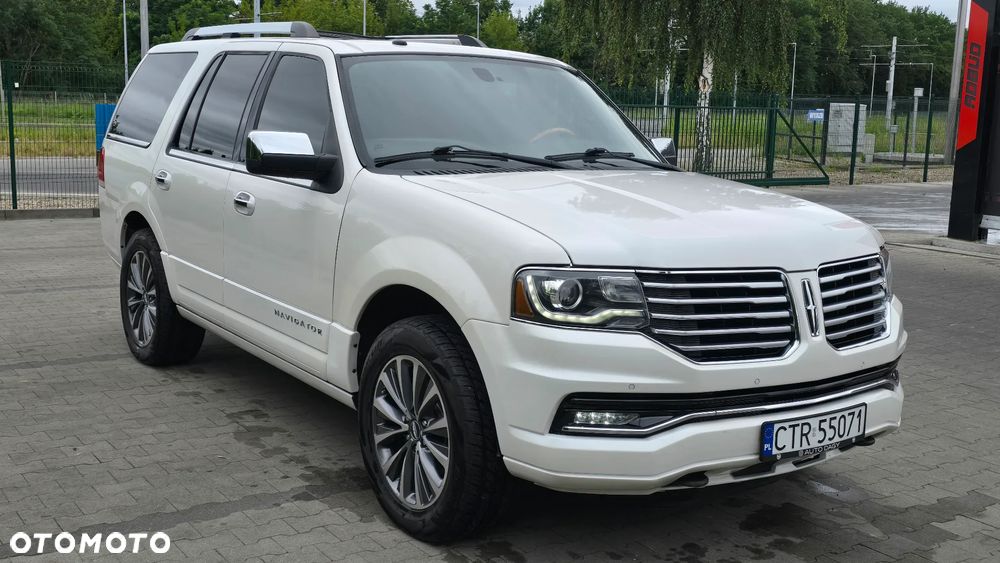Lincoln Navigator - 1