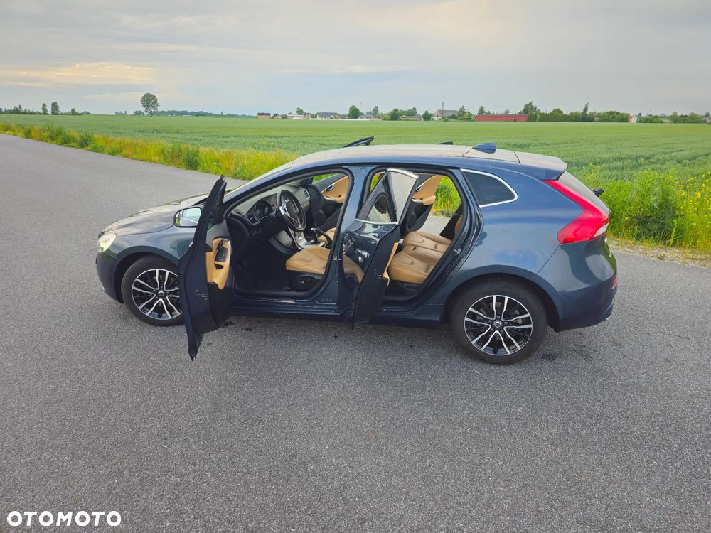 Volvo V40 D2 Drive-E SCR Inscription - 4