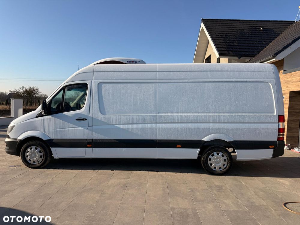 Mercedes-Benz Sprinter - 21