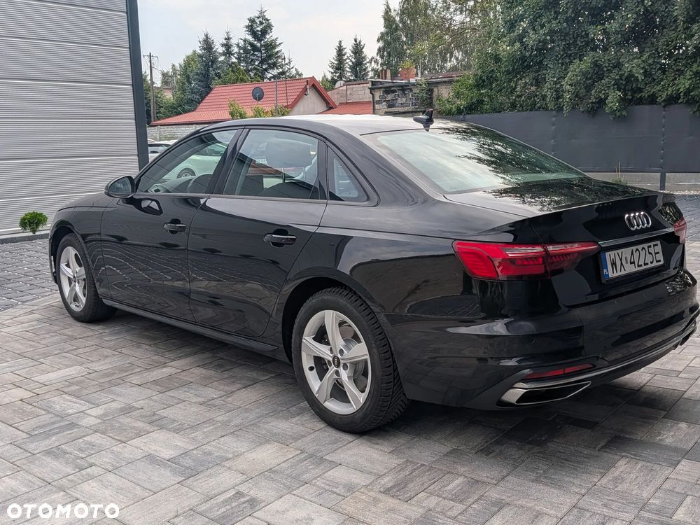 Audi A4 Limousine 35 TFSI mHEV Advanced S tronic - 4