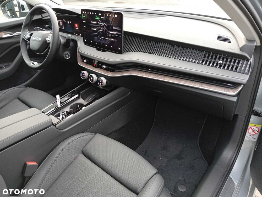 Skoda Superb 2.0 TSI 4x4 L&K DSG - 31