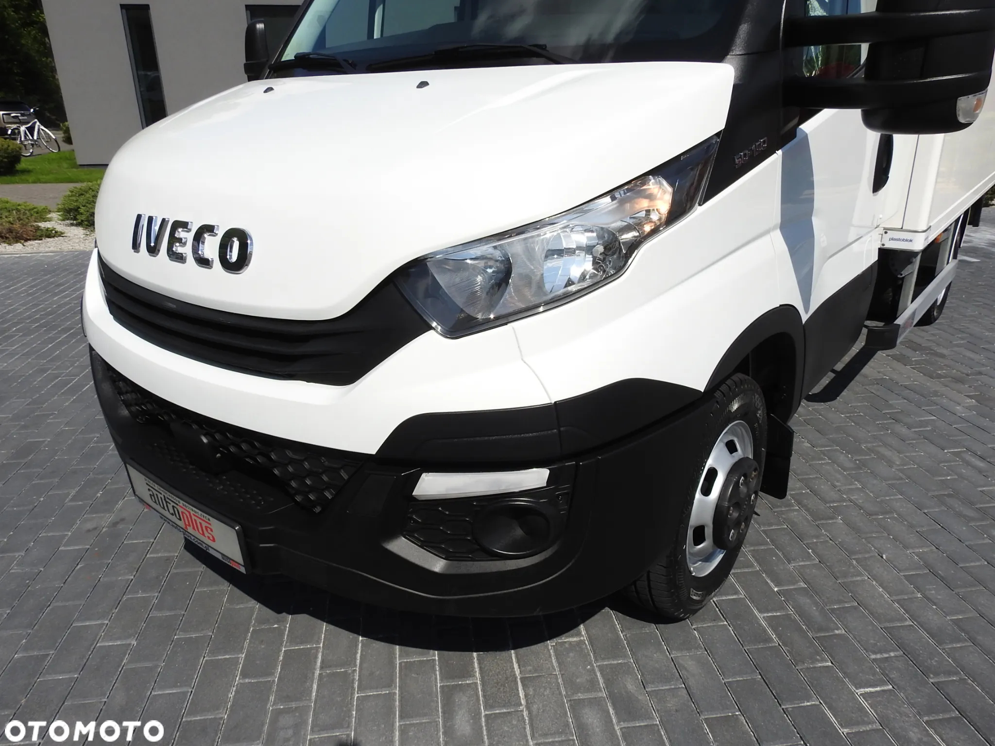 Iveco DAILY 50C15 CHŁODNIA KONTENER -5*C ZASILANIE 230V KLIMATYZACJA BLIŹNIACZE KOŁA 150KM [ 279041 ] - 21
