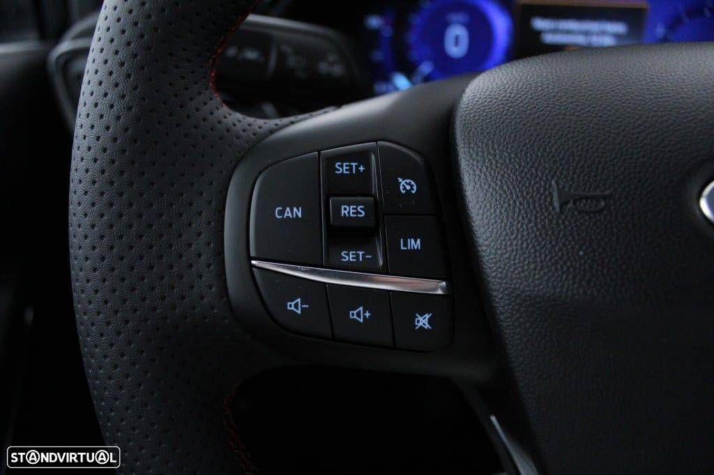 Ford Fiesta 1.0 EcoBoost MHEV ST-Line X - 22