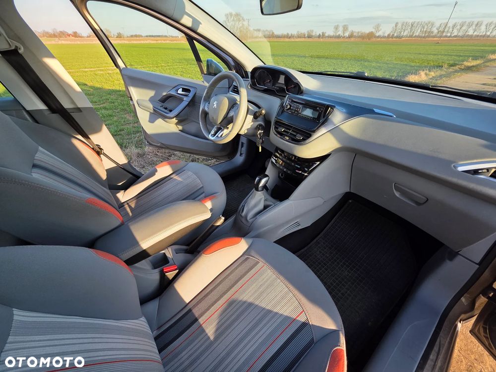 Peugeot 208 1.2 VTi Active - 13