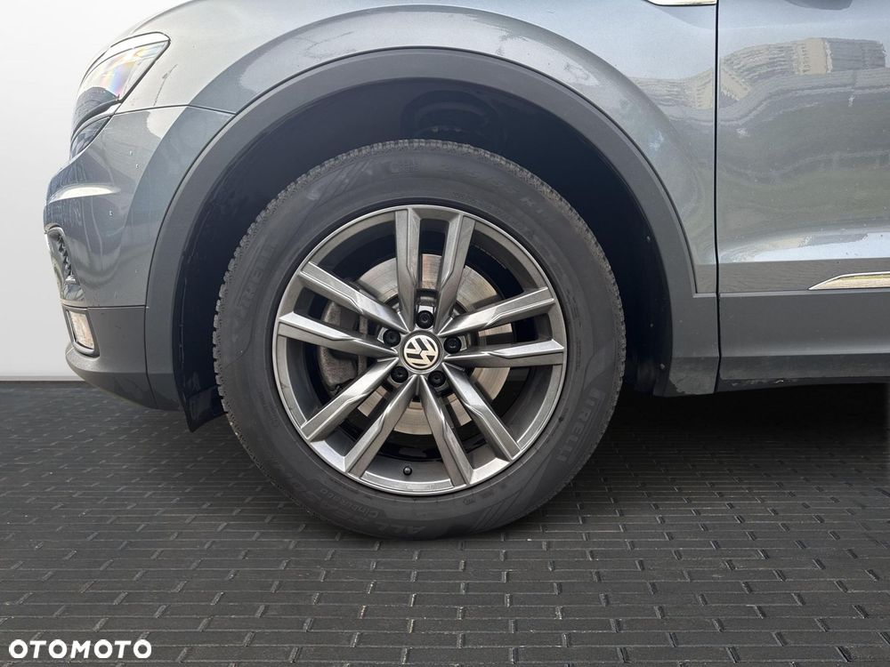 Volkswagen Tiguan - 19