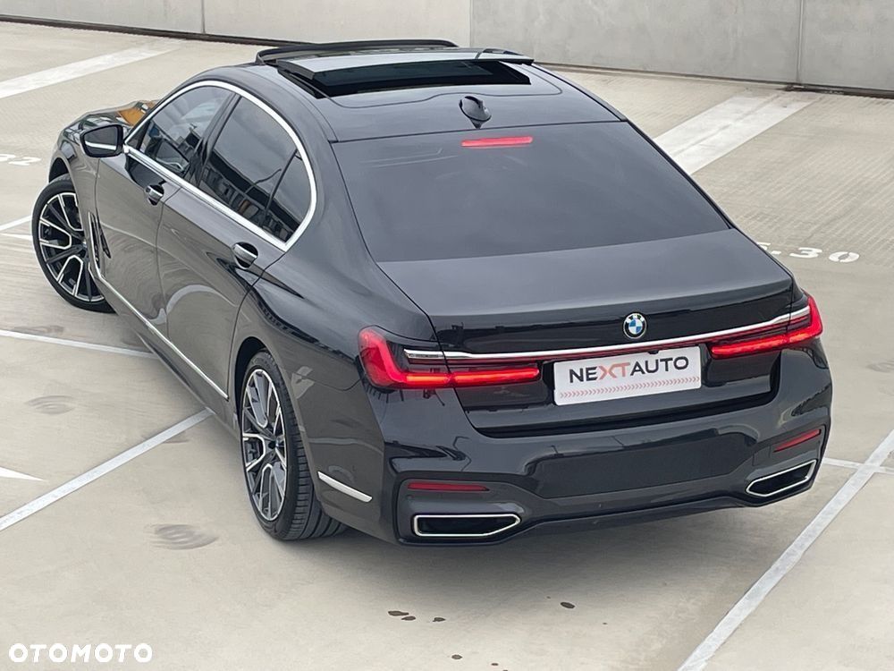BMW Seria 7 750Li xDrive sport - 2