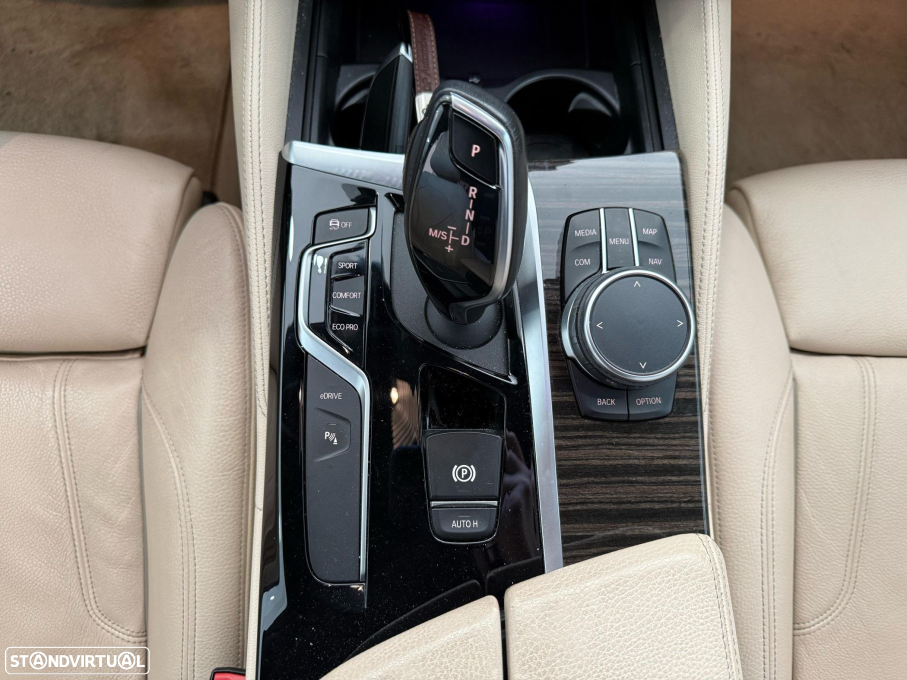 BMW 530 e iPerformance Line Luxury - 11