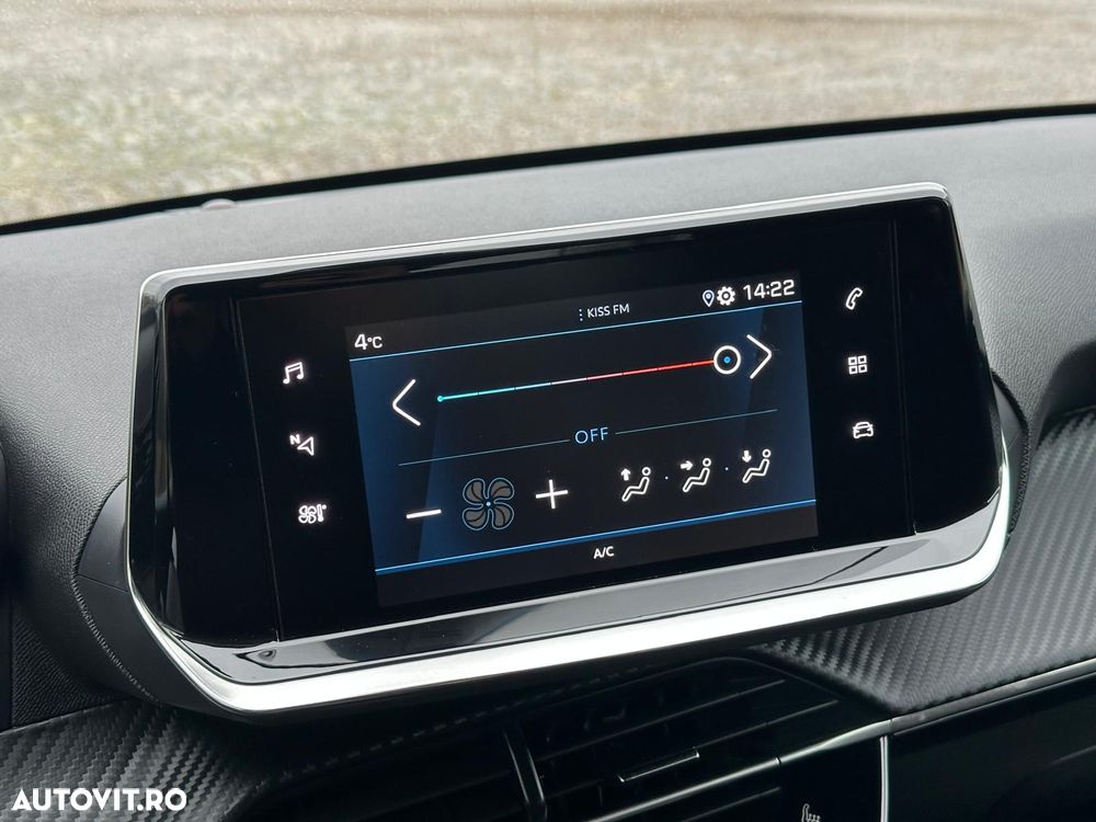 Peugeot 208 1.2 L PureTech STT Allure - 25