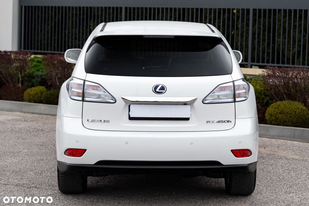 Lexus RX - 8