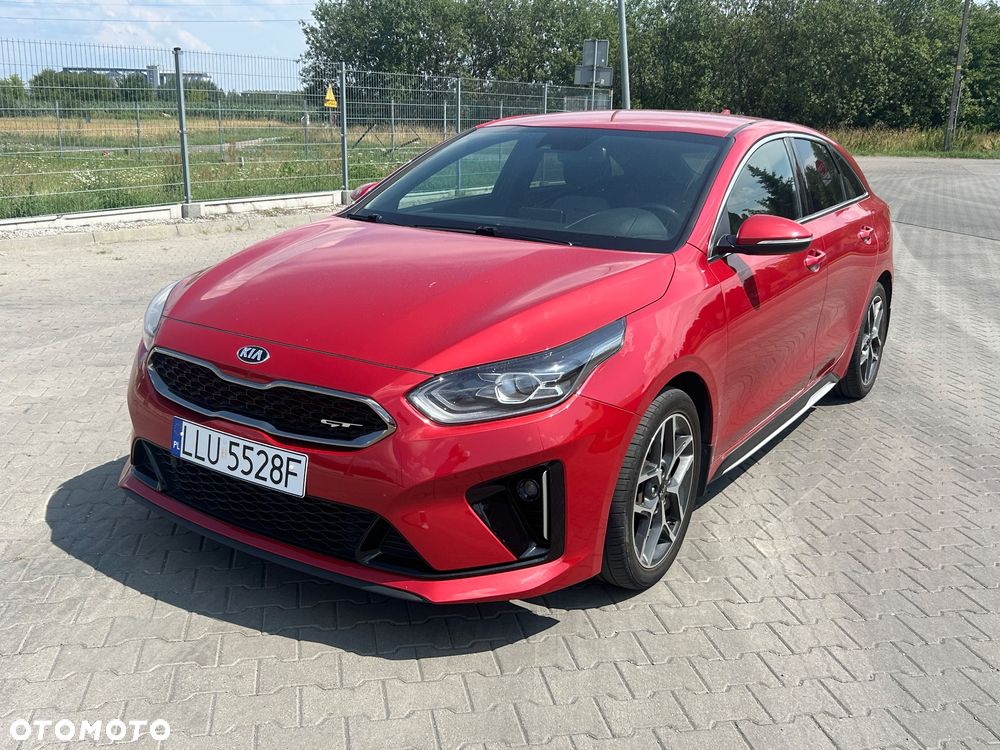 Kia ProCeed - 2