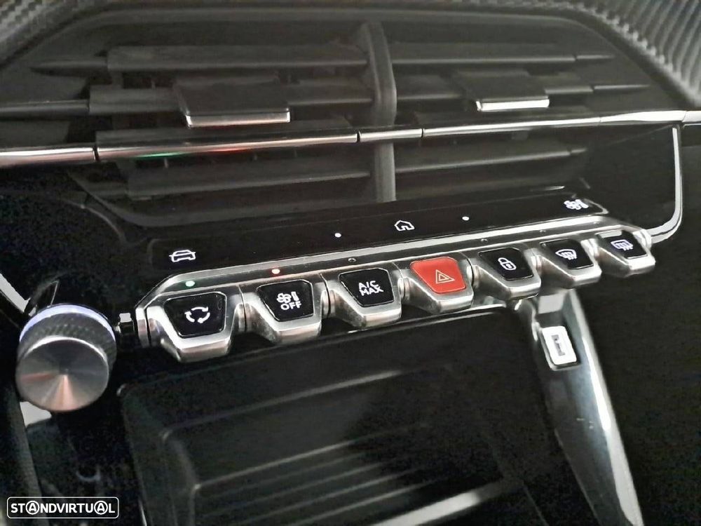 Peugeot 2008 1.2 PureTech Style - 22