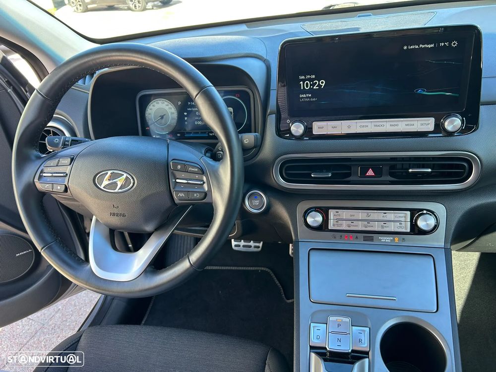 Hyundai Kauai Premium - 4