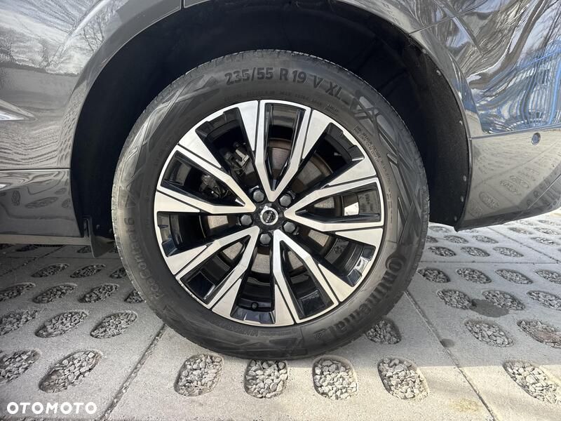 Volvo XC 60 B4 D Plus Bright - 20