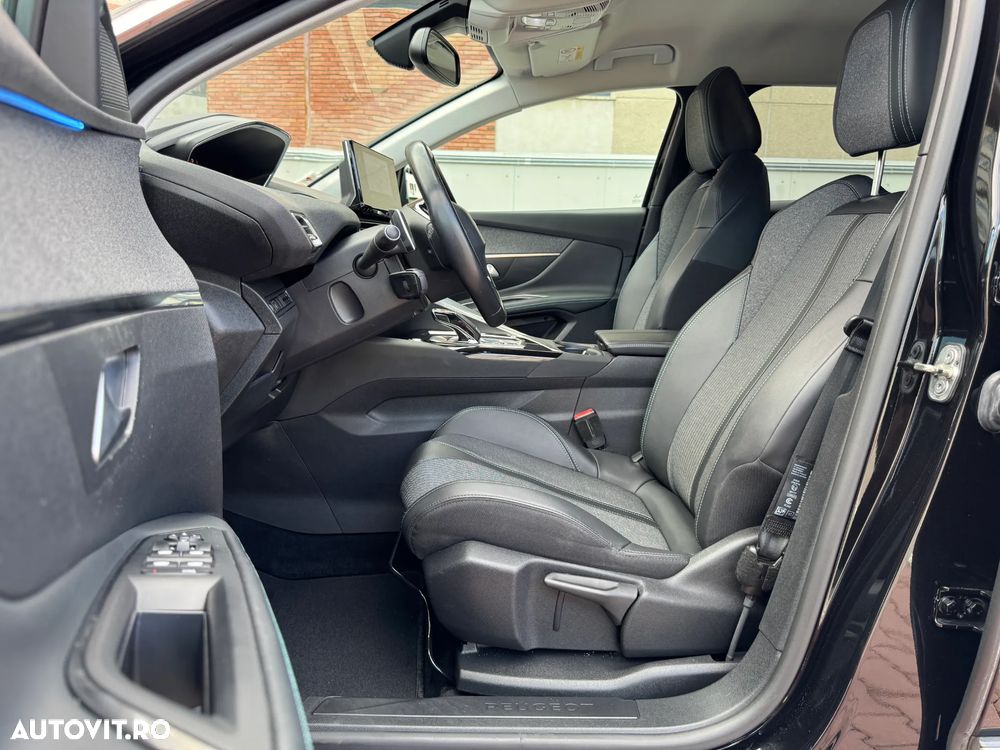 Peugeot 3008 1.2 PureTech 130 EAT8 Allure Pack - 12