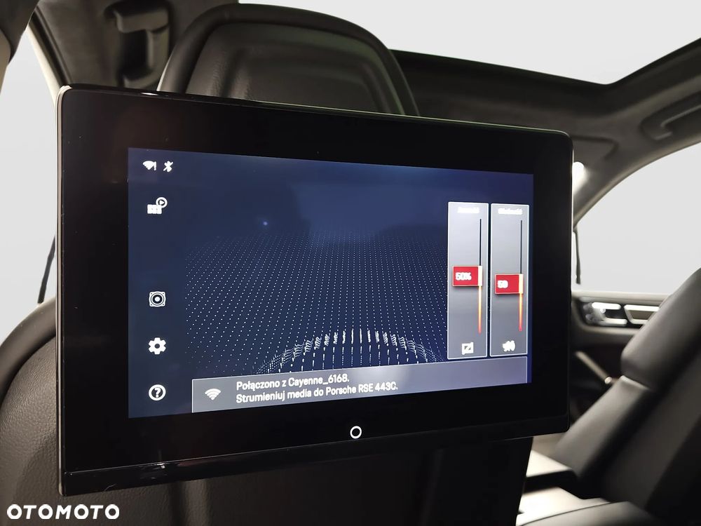Porsche Cayenne Turbo - 38