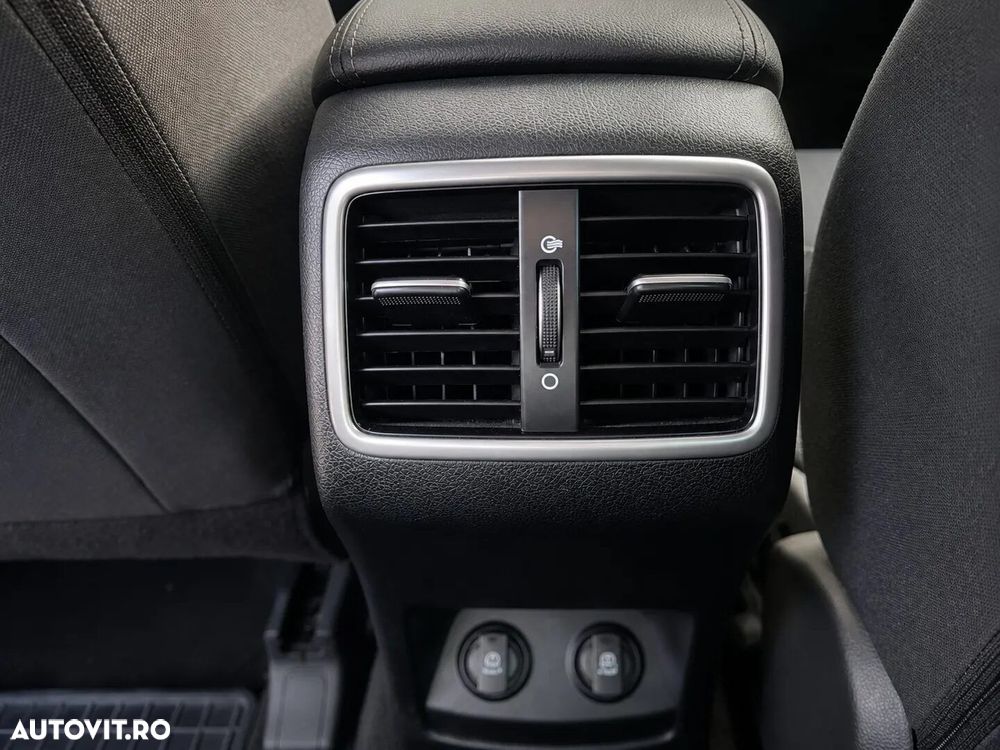Kia Sportage 1.6 DSL 7DCT HP 4x2 Style - 23