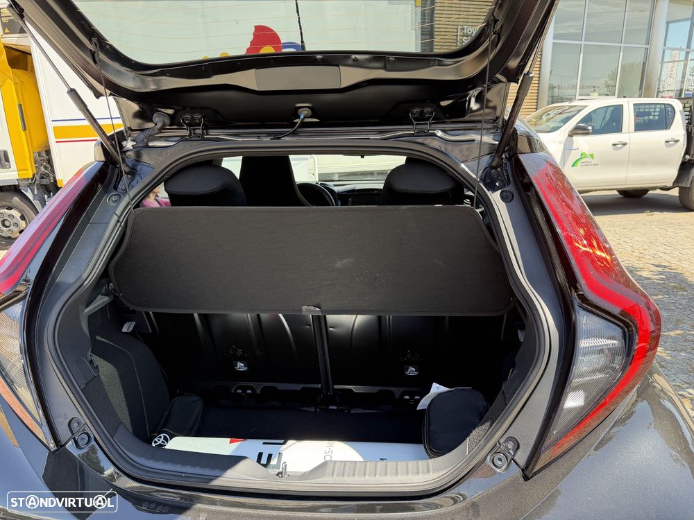 Toyota Aygo X 1.0 Envy CVT - 6