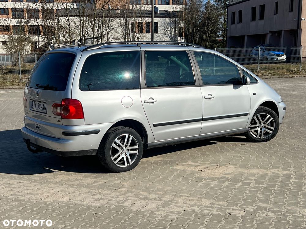 Volkswagen Sharan 1.9 TDI Exclusive Edition II - 15