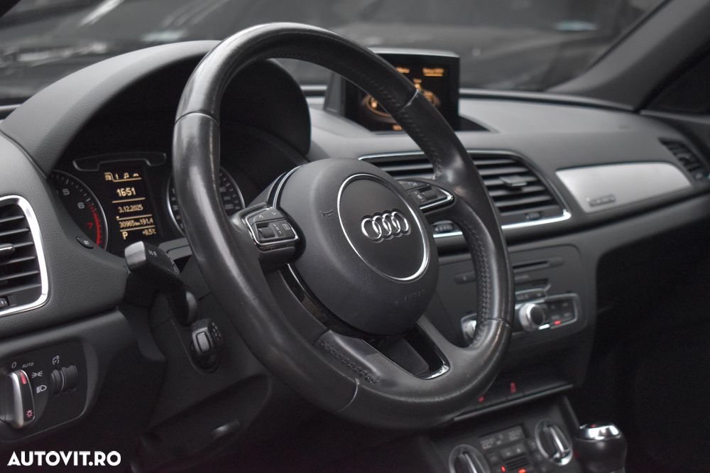 Audi Q3 2.0 TFSI Quattro S tronic - 12