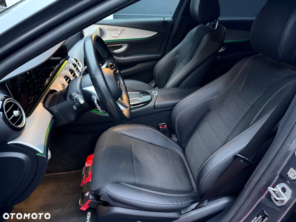 Mercedes-Benz Klasa E - 7