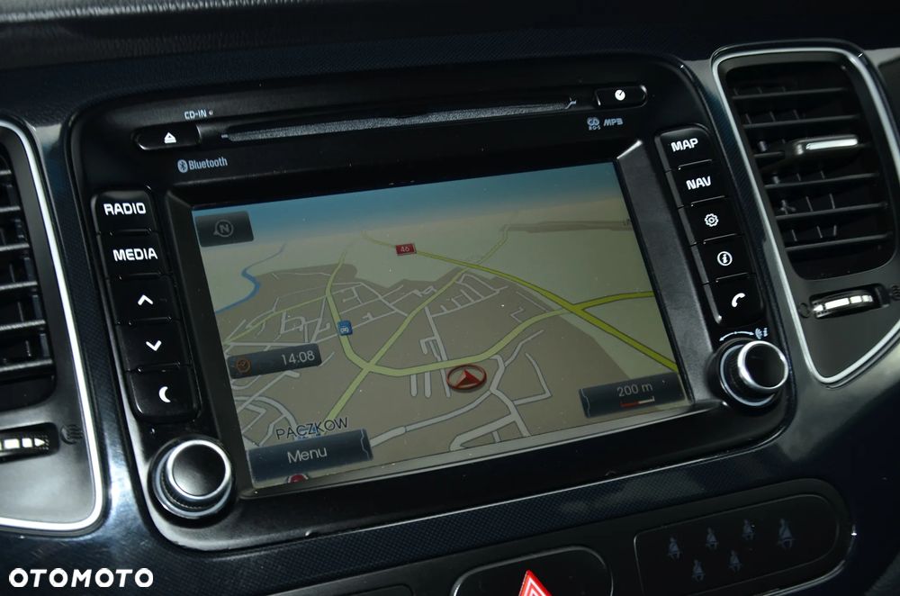 Kia Carens 1.7 CRDi L 7os - 27