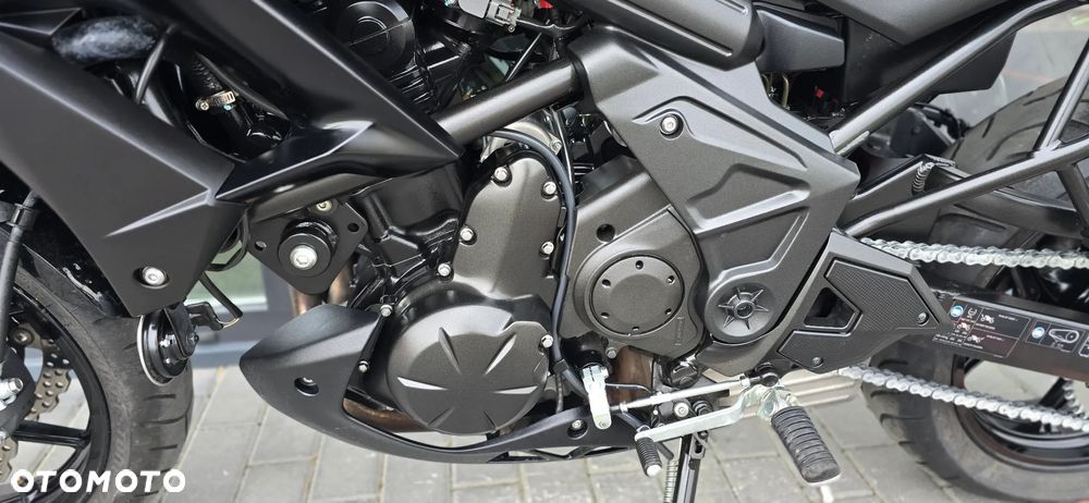 Kawasaki Versys 650 - 32