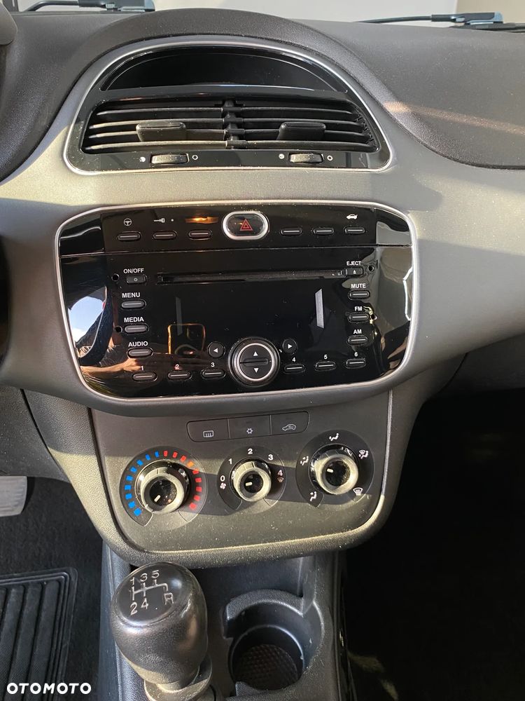 Fiat Punto Evo - 16